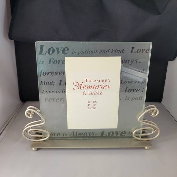 Vintage 4"x6" Treasured Memories by Ganz picture frame with removable metal base - Picture 2 of 9